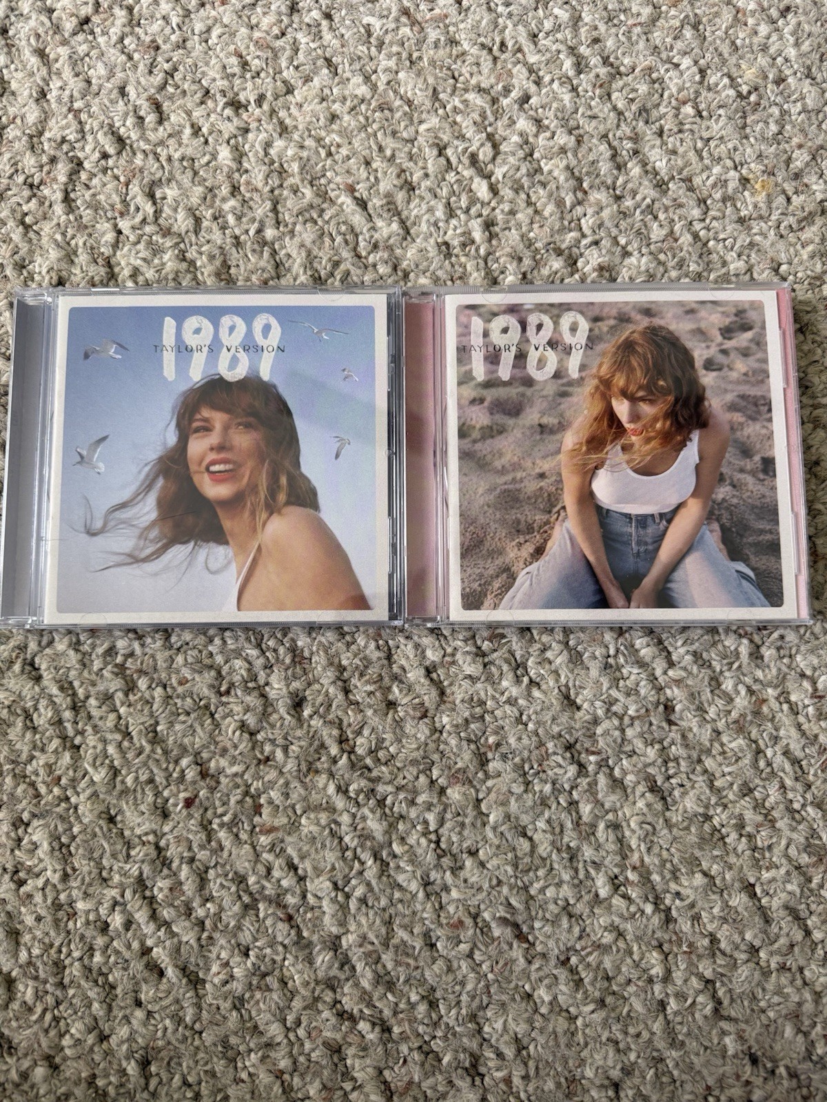 Taylor Swift 1989 Taylor’s Version Deluxe CD Bundle with Photos