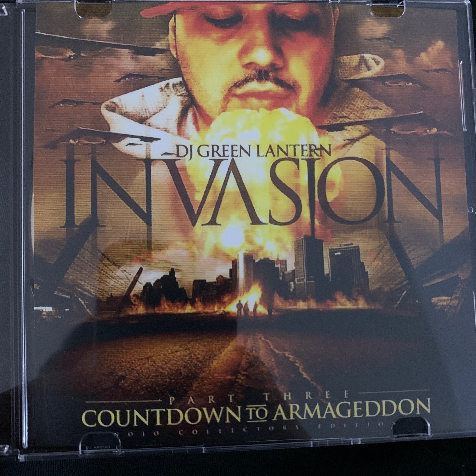 DJ GREEN LANTERN INVASION PART 3 COUNTDOWN TO ARMAGEDDON NYC MIXTAPE MIX CD