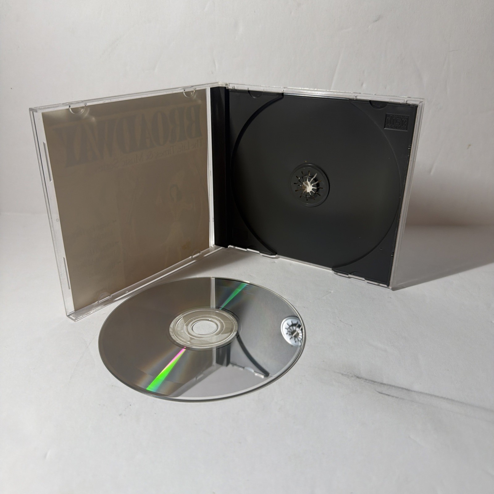 Mixed Lot Of 31 CDs Various Artists & Genres-REFER TO PICS FOR DETAILS OF TITLES