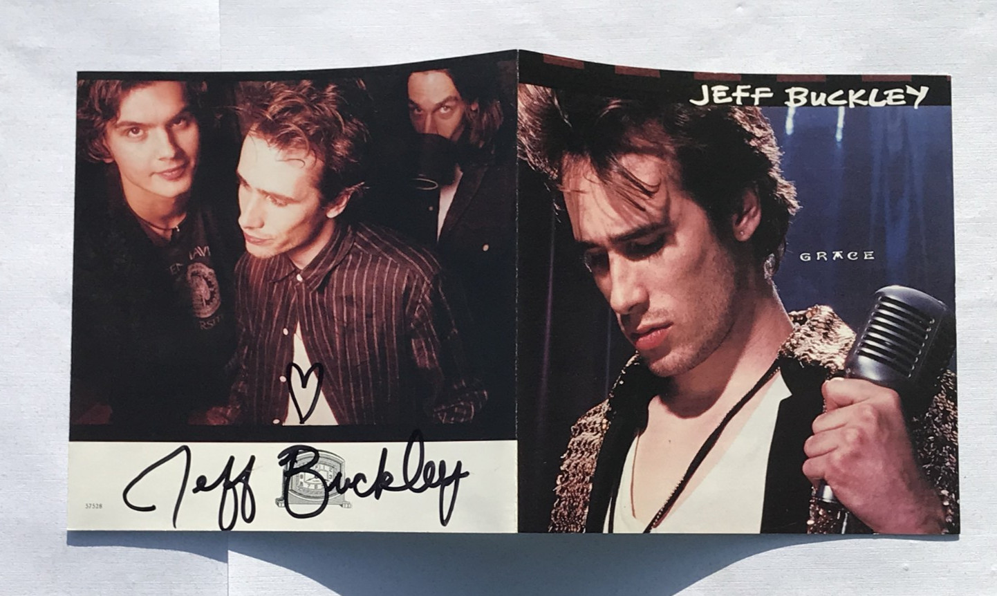 Jeff Buckley – Grace (CD, 1994) ☆*AUTOGRAPHED*☆ NEAR MINT DISC