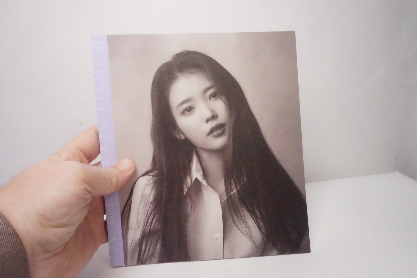IU LILAC 5th Album CD K-Pop EDAM 2021 Box Set Korean Purple