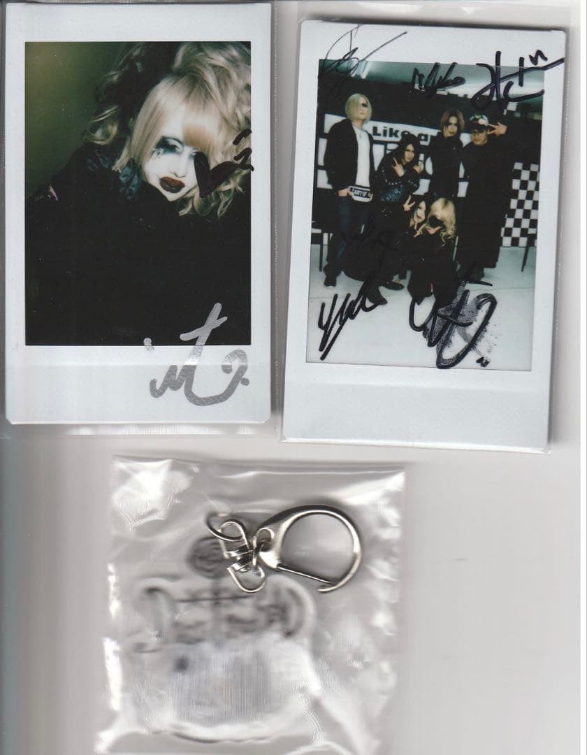 DazzlingBAD Visual Kei Instax Keychain Set 3 Photos Collectible Accessories