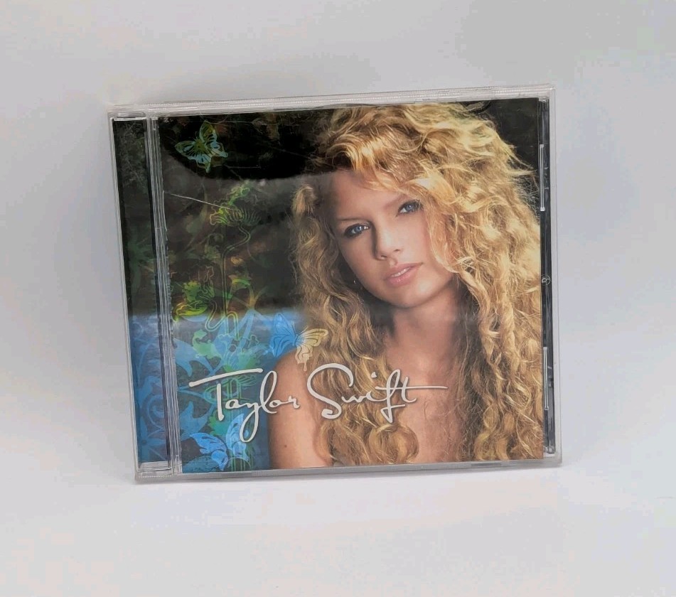 Taylor Swift by Taylor Swift (CD, 2006) | BIG MACHINE RECORDS