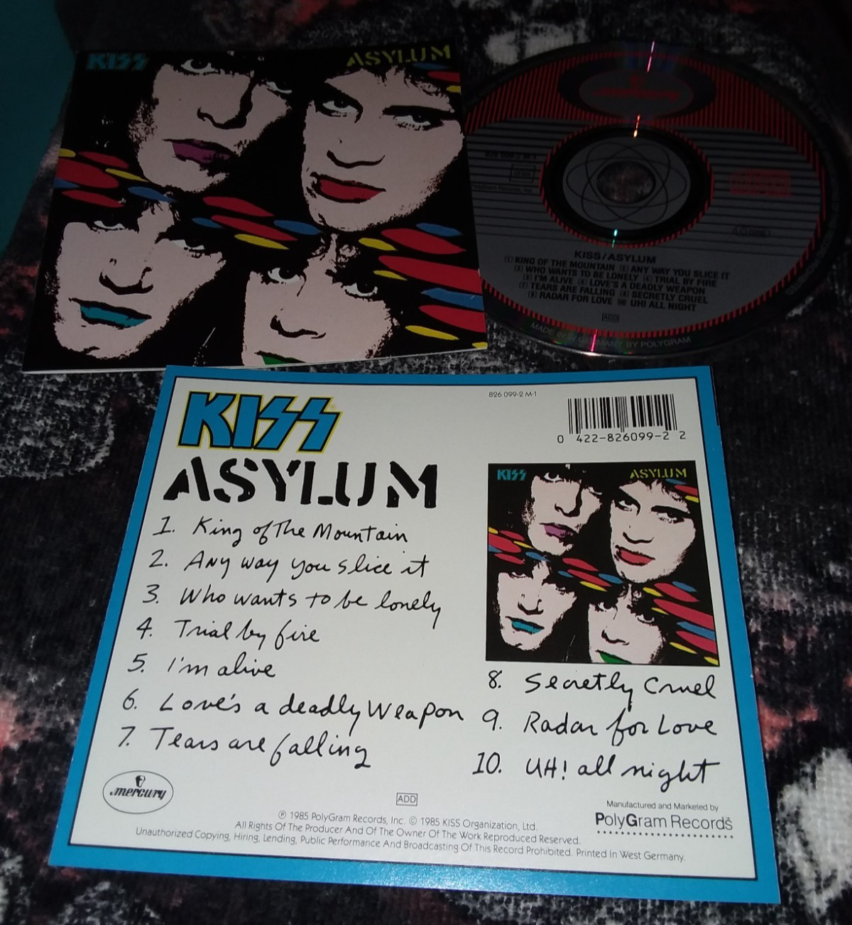 CD KISS Asylum 1985 West Germany RARE Atomic Disc SIGNED by Bruce Kulick