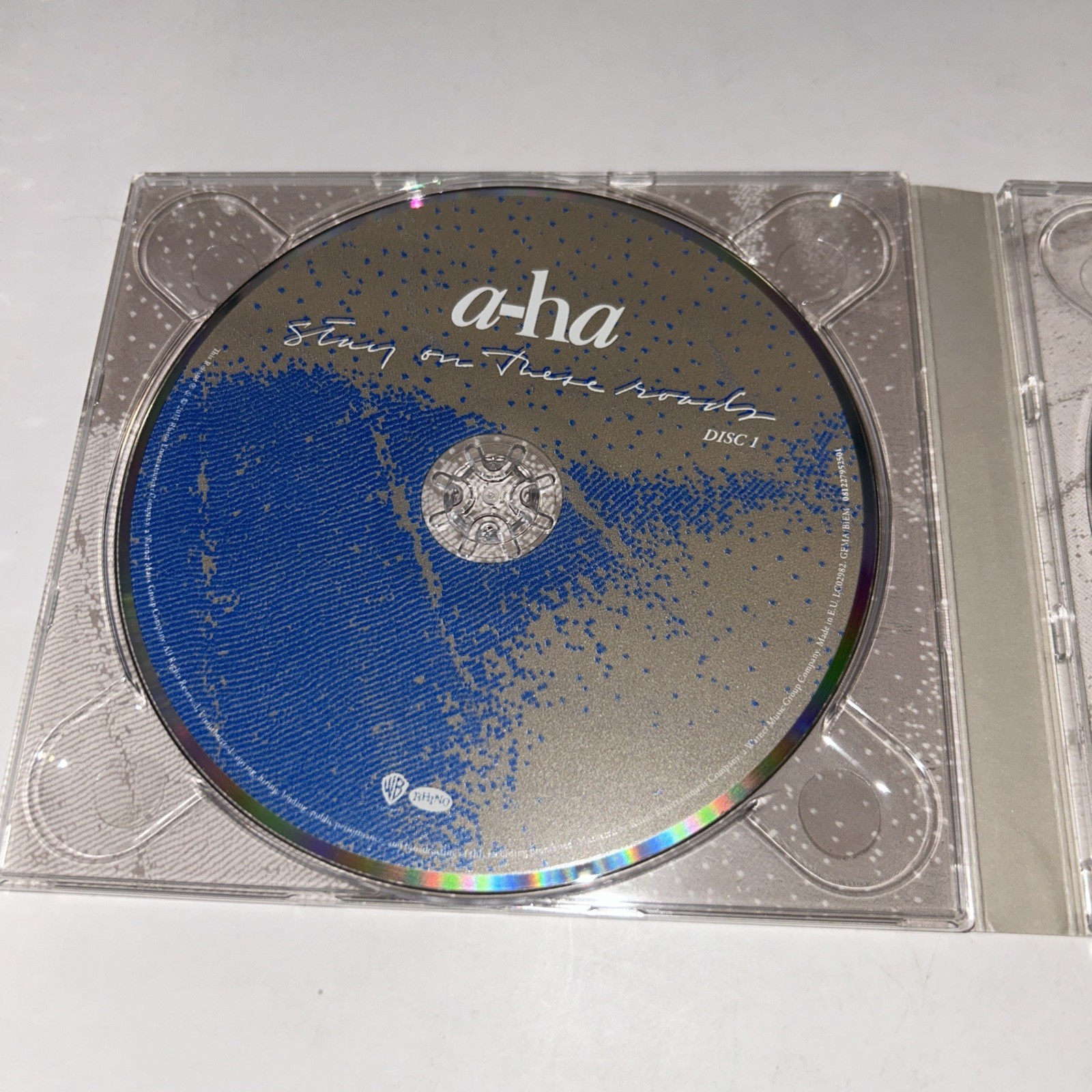A-HA • Stay On These Roads ~ Deluxe Edition 2CD Set